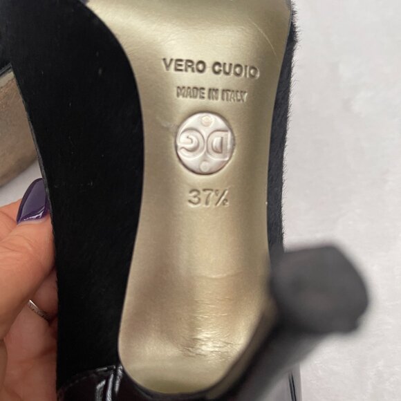 Dolce & Gabbana Logo decollete Pony Hair/Patent Leather Cap Toe Heels Pumps 7,5 - Picture 5 of 11